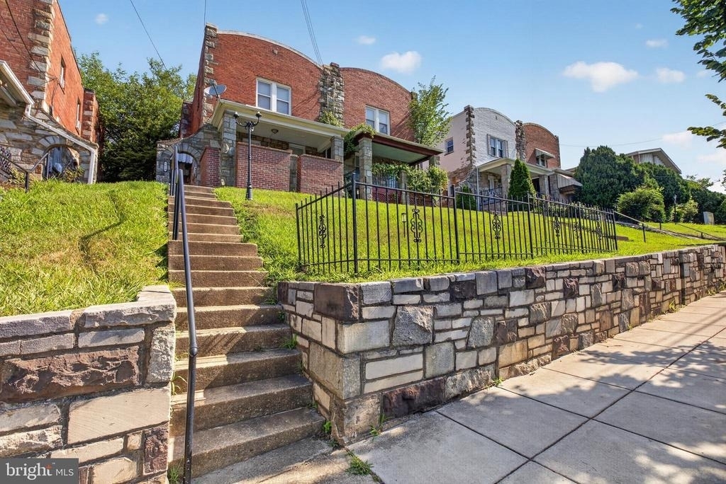 5016 East Capitol Street Ne - Photo 0