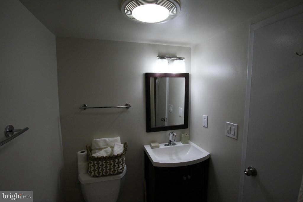 2030 F Street Nw - Photo 10