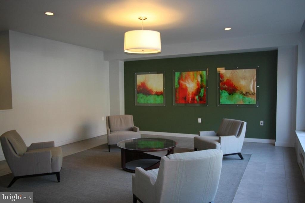 2030 F Street Nw - Photo 3