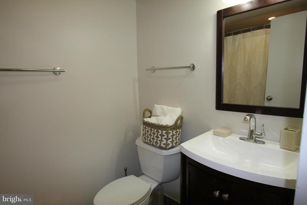 2030 F Street Nw - Photo 9