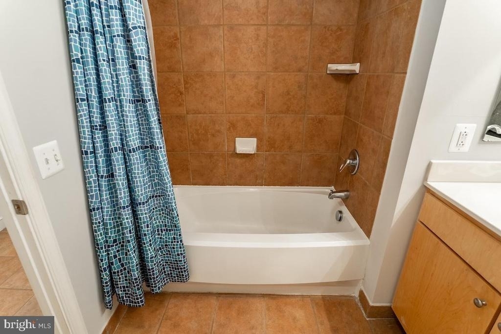 616 E Street Nw - Photo 15
