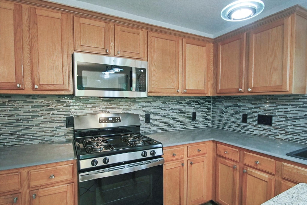 1109 Traci Michelle Dr - Photo 9