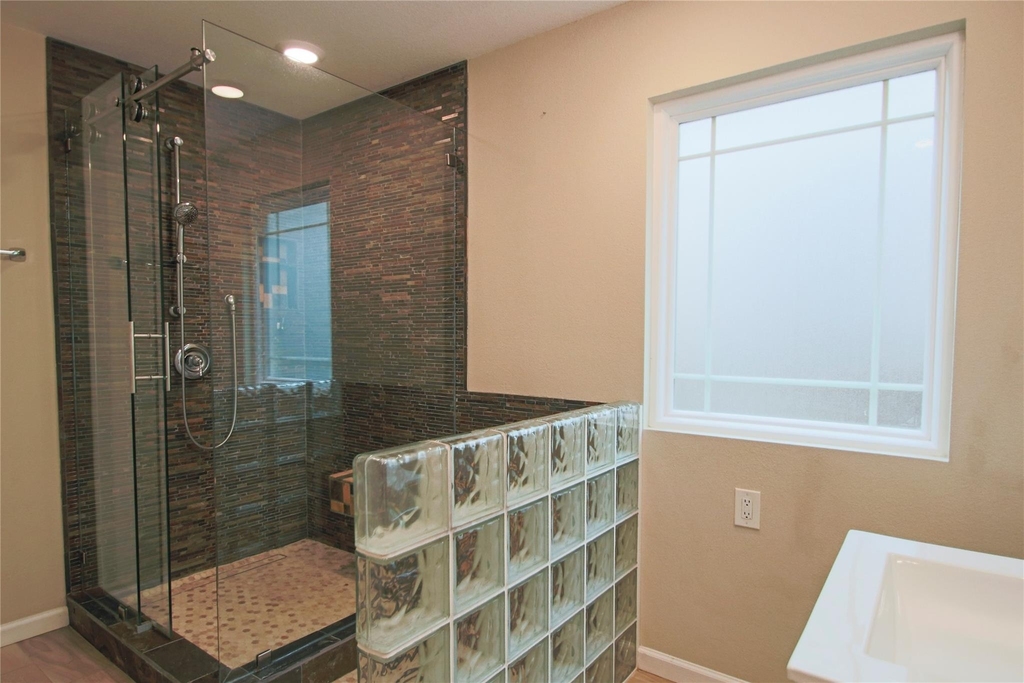 1109 Traci Michelle Dr - Photo 14