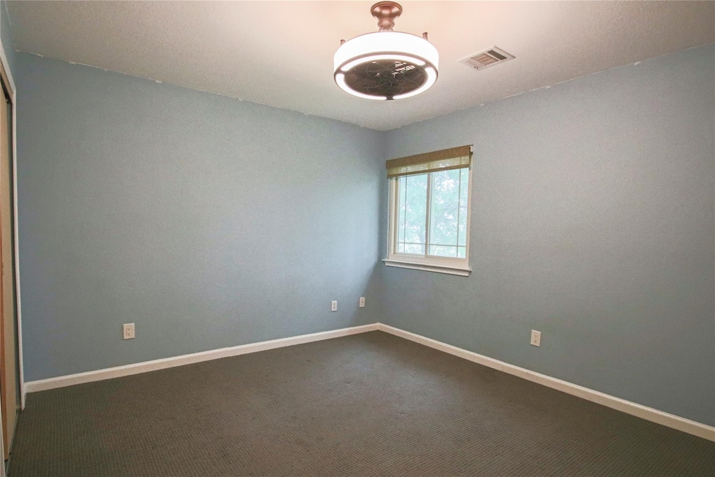1109 Traci Michelle Dr - Photo 24