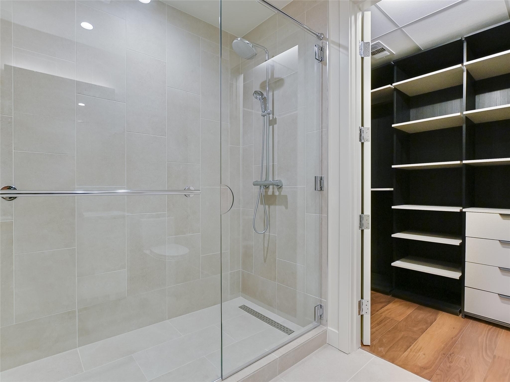 44 East Ave - Photo 5