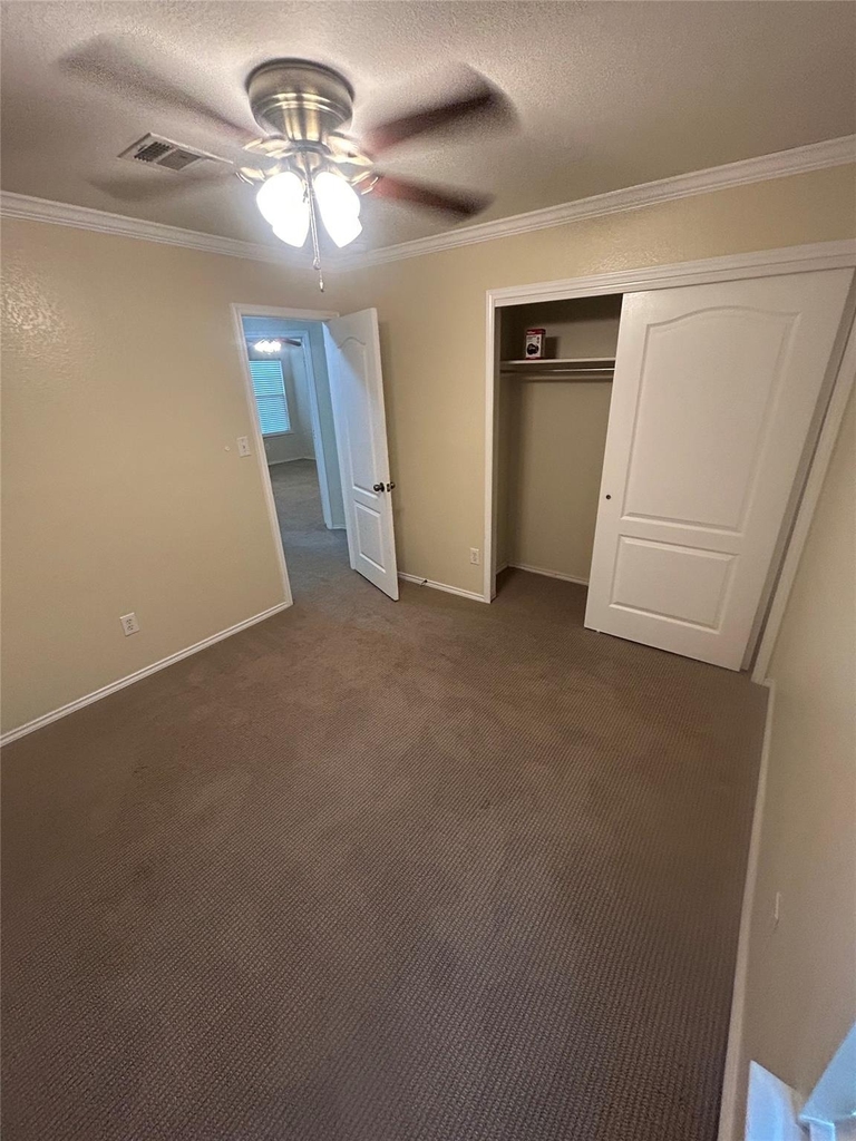 731 Abundance Ln - Photo 14