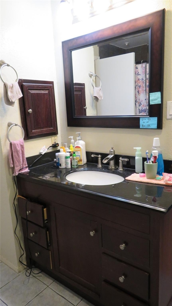 806 W 24th St - Photo 53