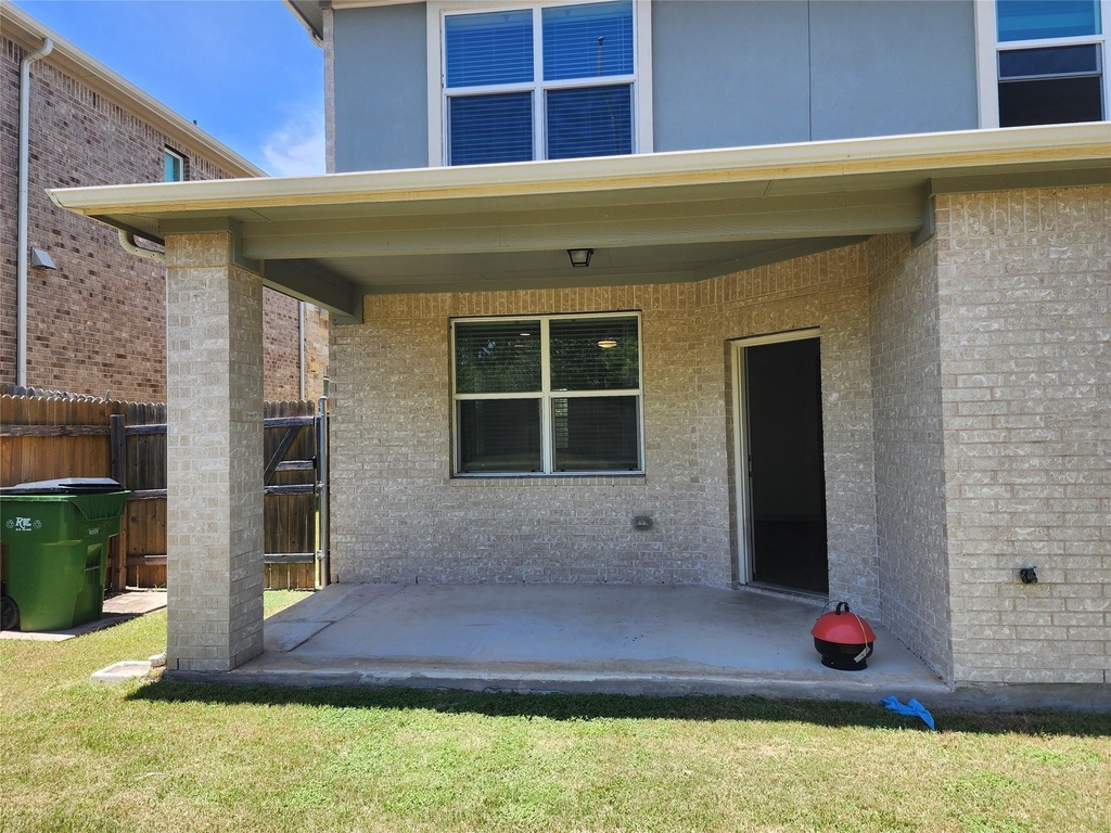 1041 Winnsboro Loop - Photo 12