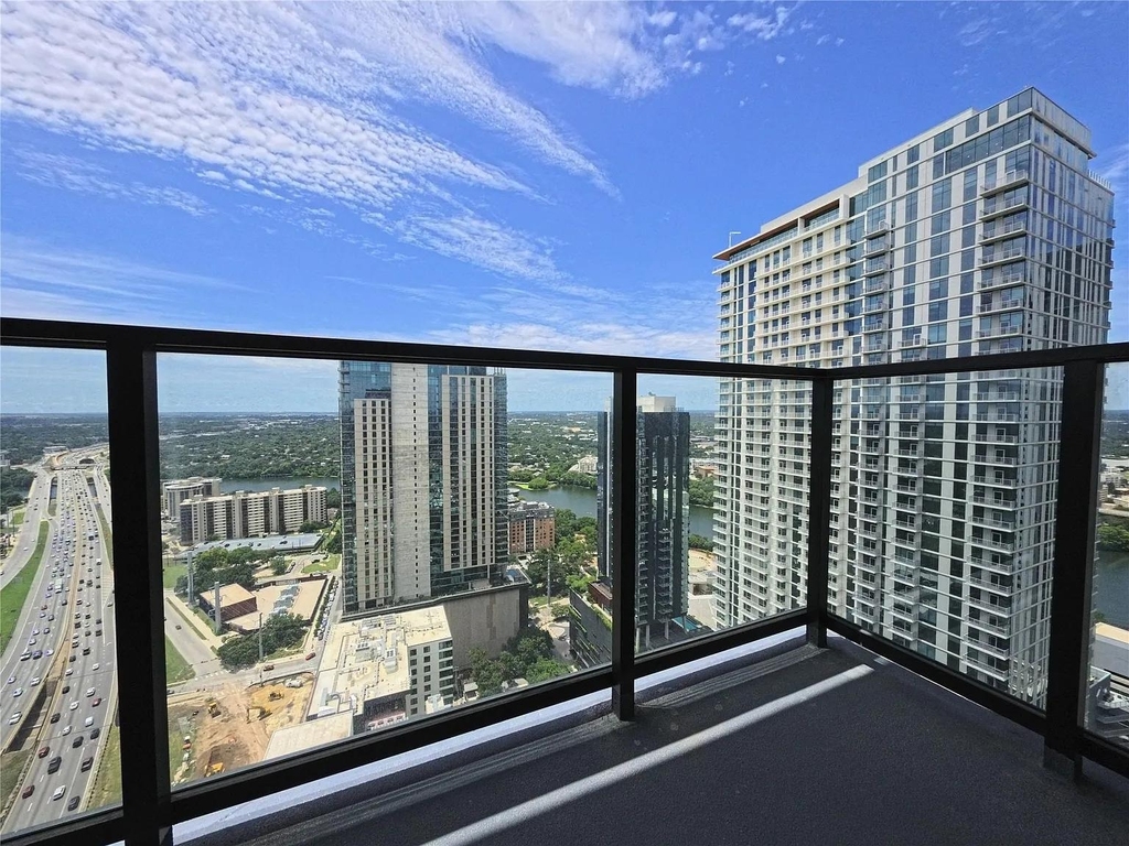 84 East Ave - Photo 8