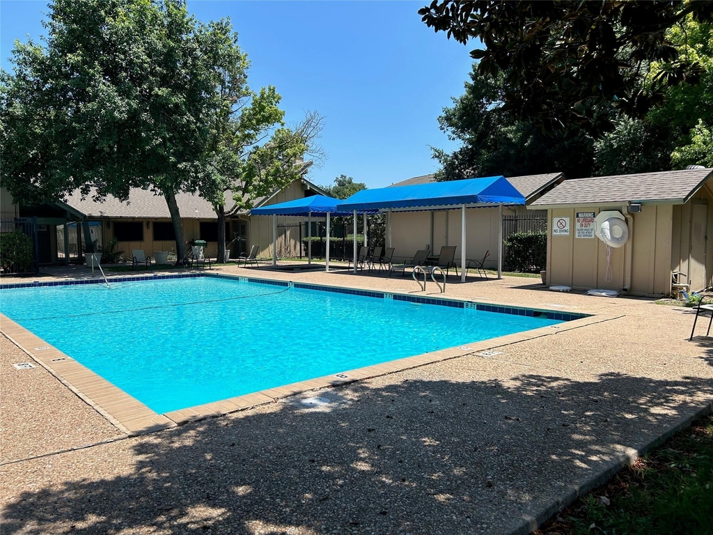 9509 Blue Creek Ln - Photo 12