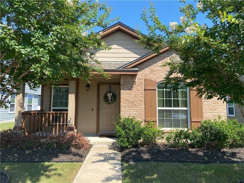 18307 Mammoth Cave Blvd - Photo 0
