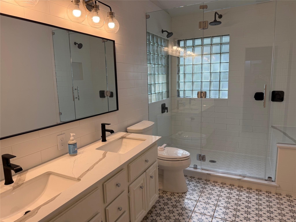 3709 Meredith St - Photo 37