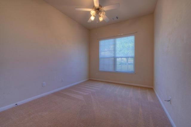 225 Lexington Dr - Photo 14