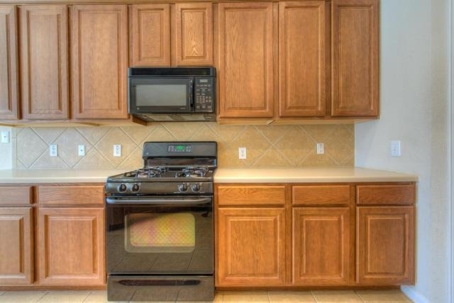 225 Lexington Dr - Photo 7
