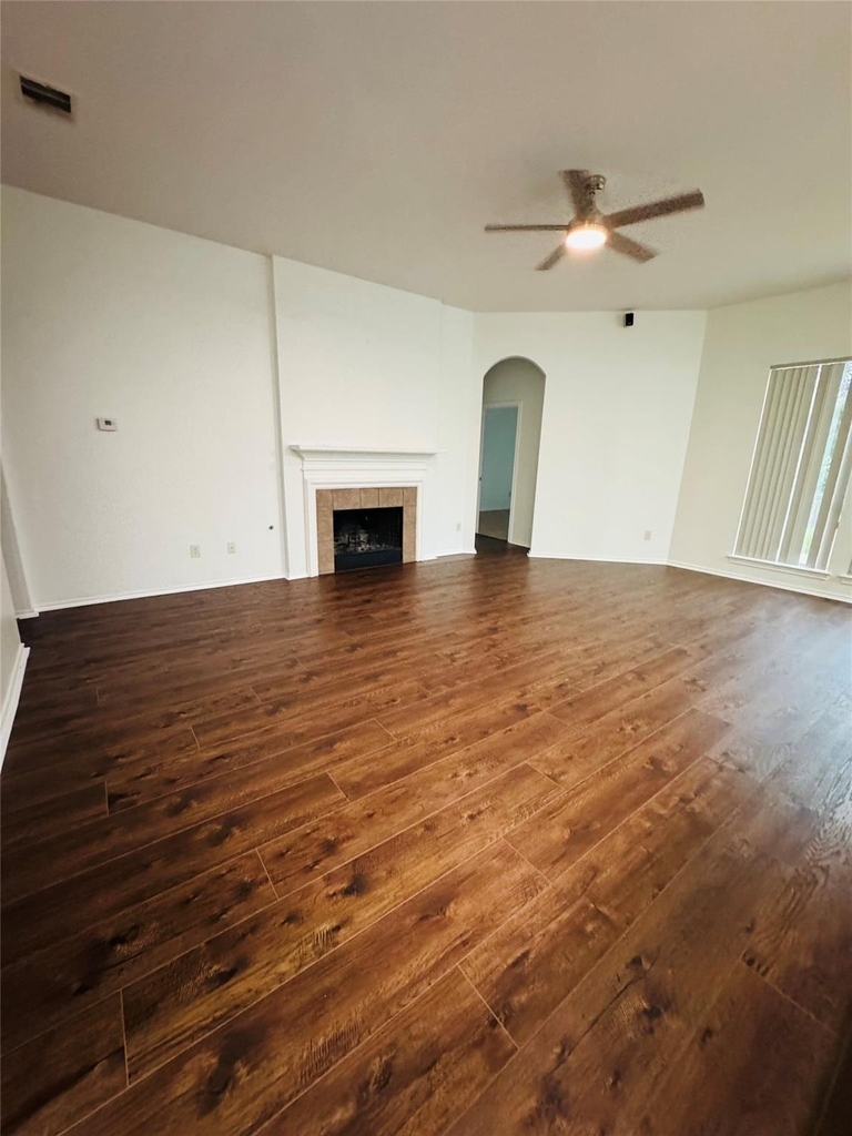 1303 Four Seasons Farm Dr - Photo 3