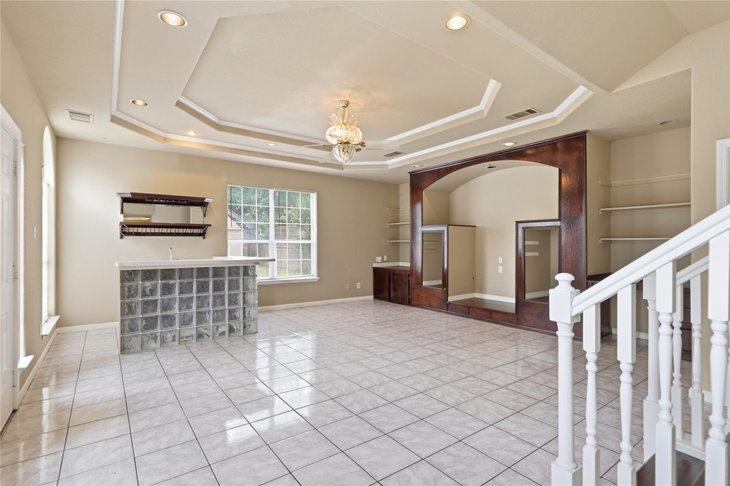 915 Vargas Rd - Photo 11