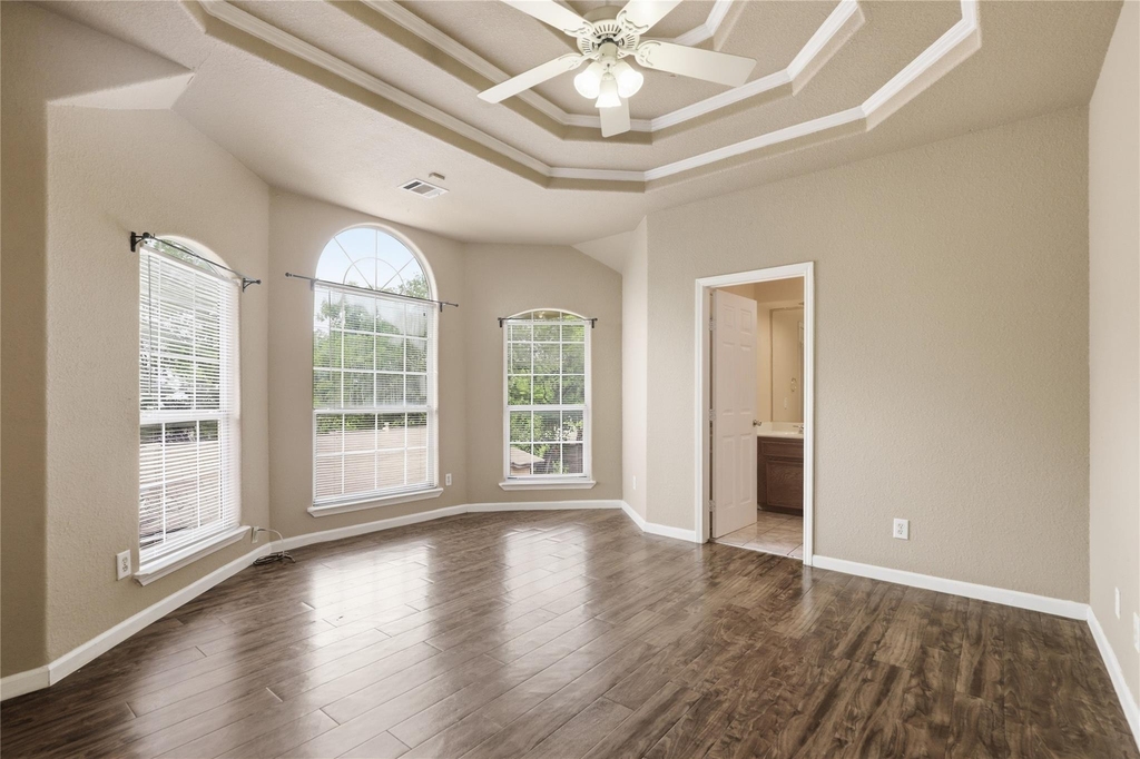 915 Vargas Rd - Photo 17