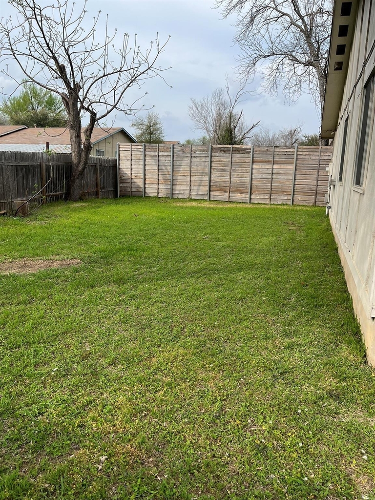 11104 Applewood Dr - Photo 8