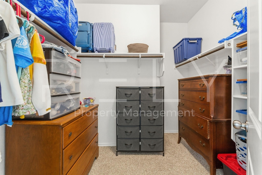 1600 Cliffbrake Way - Photo 30