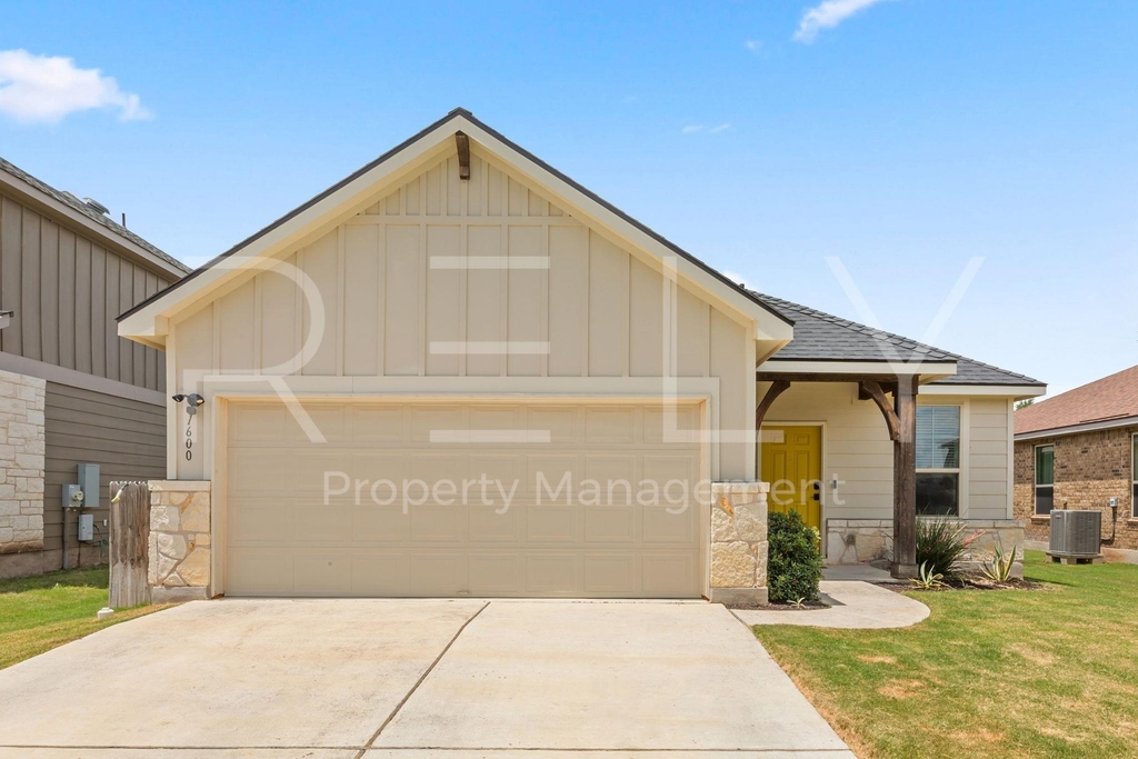 1600 Cliffbrake Way - Photo 2