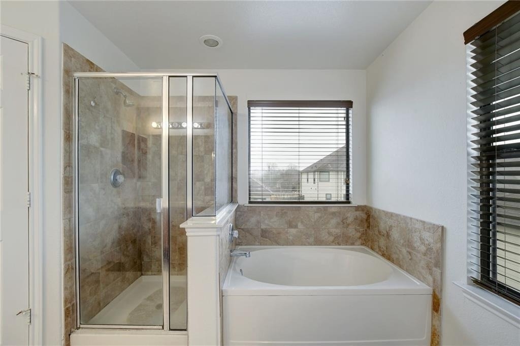 356 Matthews Ln - Photo 3