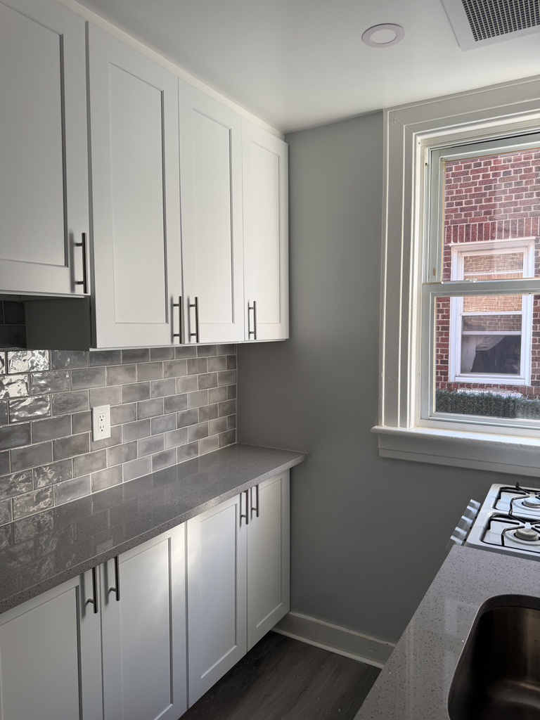  89th Street - Photo 6