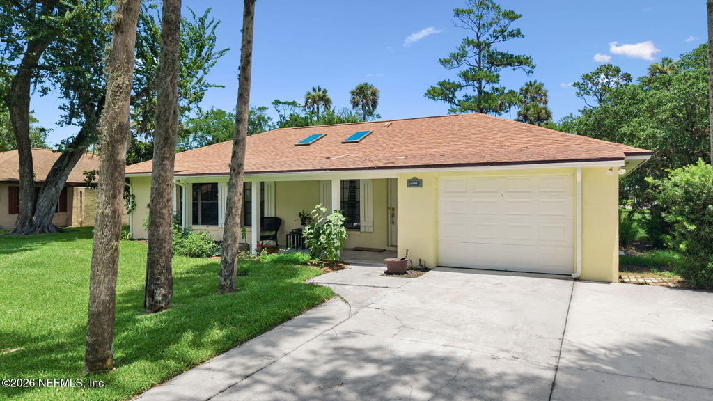 599 Alhambra Lane N - Photo 37
