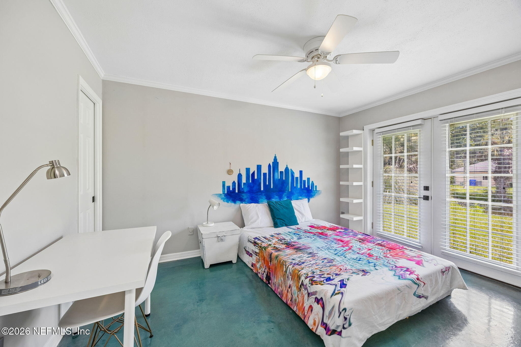 599 Alhambra Lane N - Photo 30