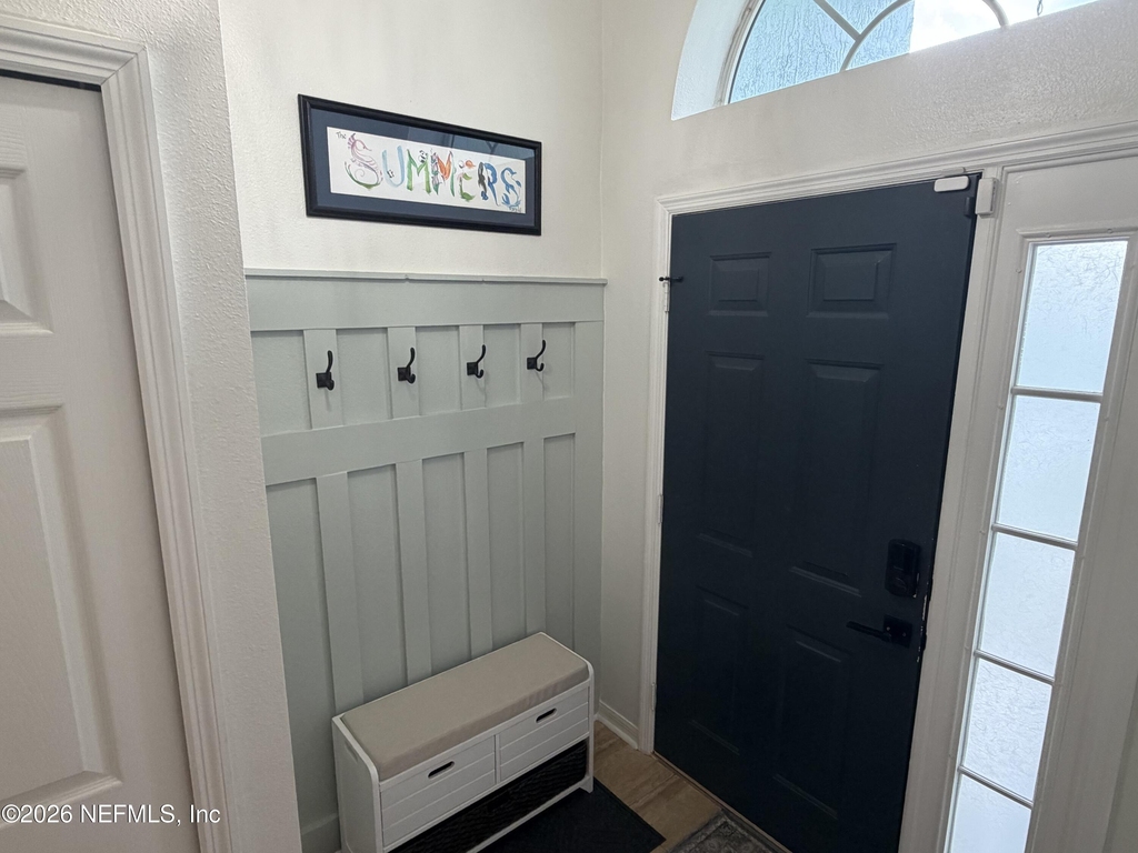 11058 Miata Court - Photo 3