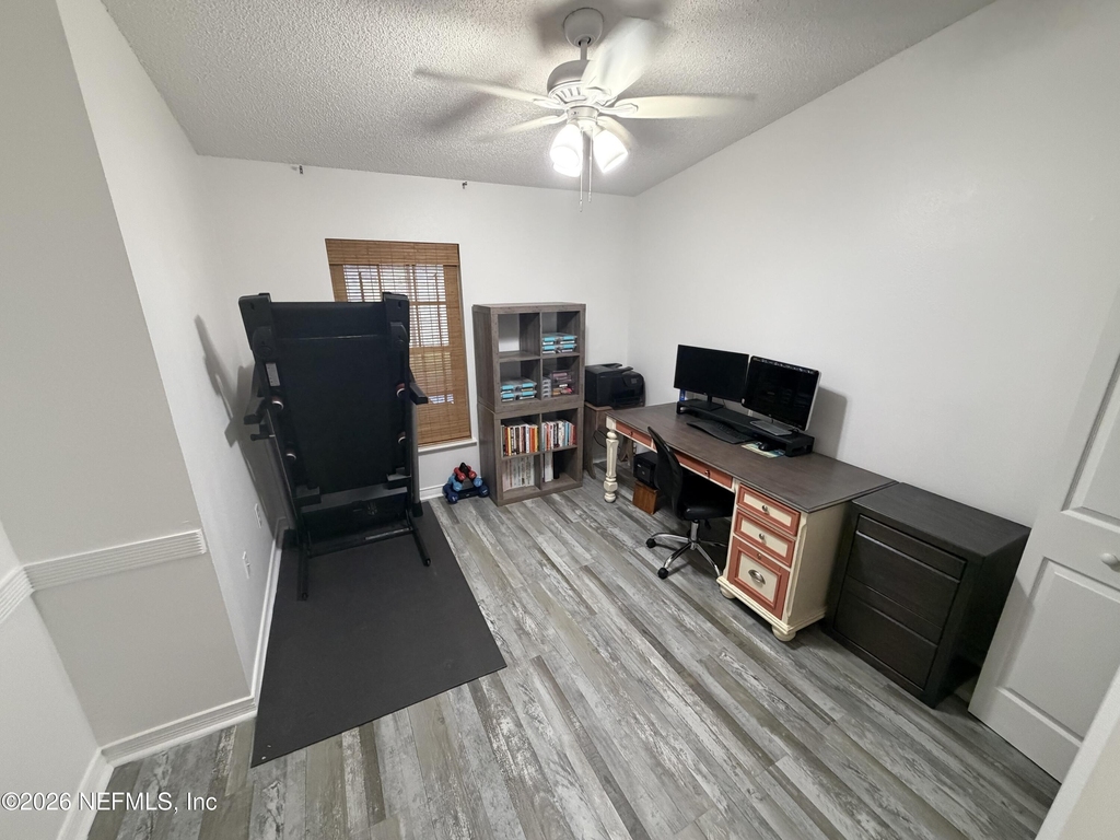 11058 Miata Court - Photo 20