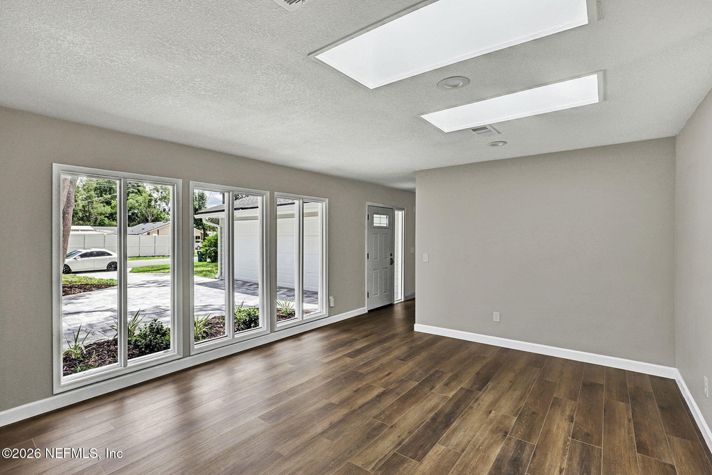 12522 Macaw Drive - Photo 5