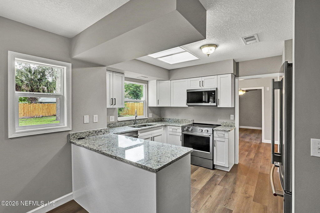12522 Macaw Drive - Photo 11