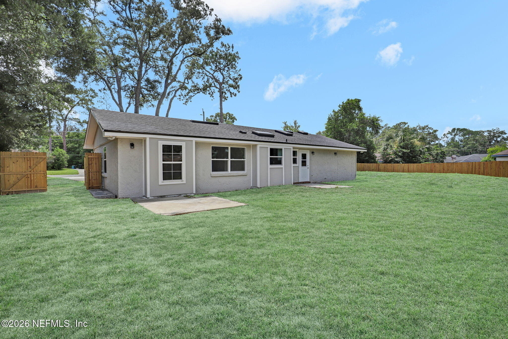 12522 Macaw Drive - Photo 23