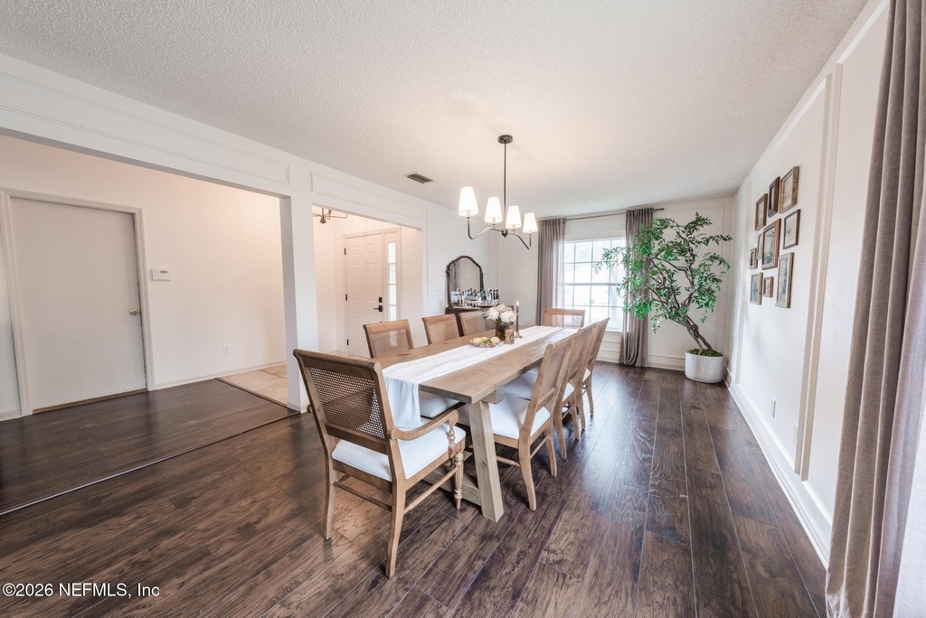 511 Chancellor Drive - Photo 7