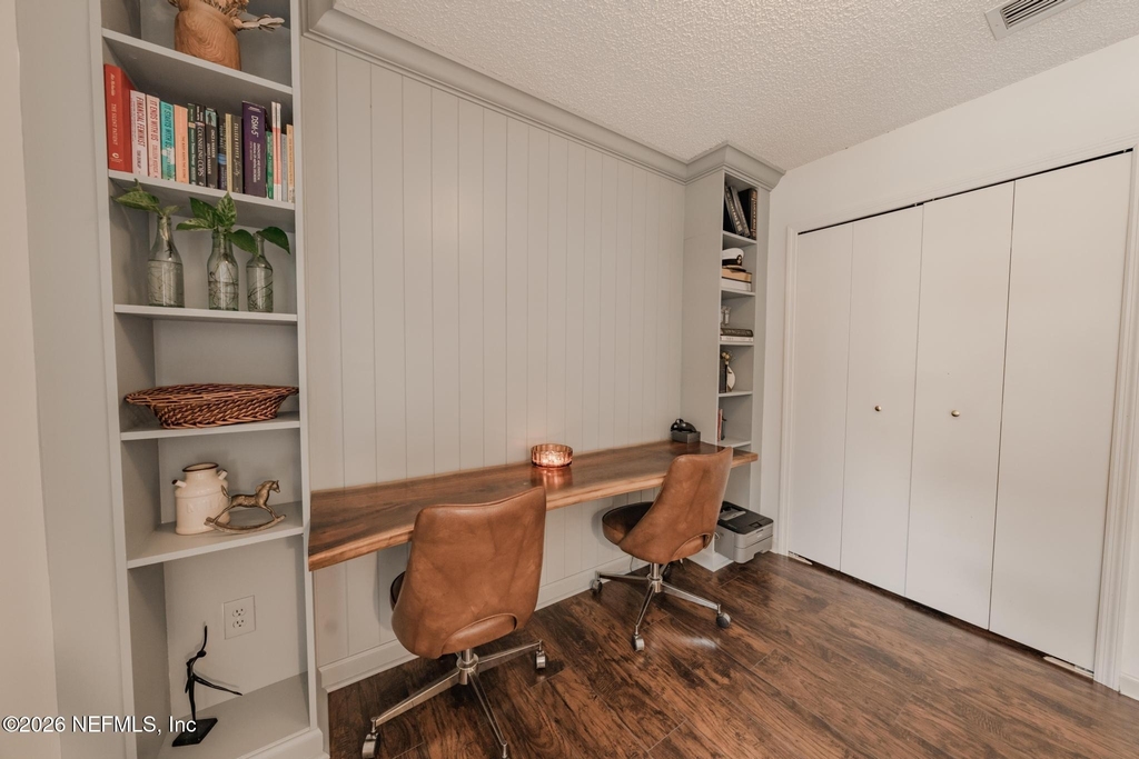 511 Chancellor Drive - Photo 24