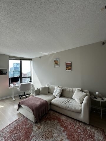 400 N La Salle Drive - Photo 3