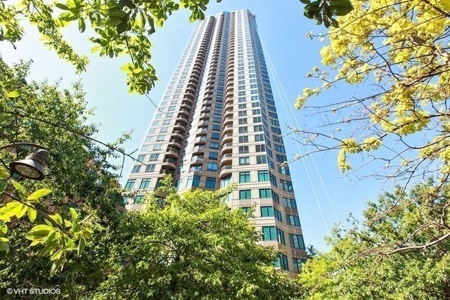 400 N La Salle Drive - Photo 0
