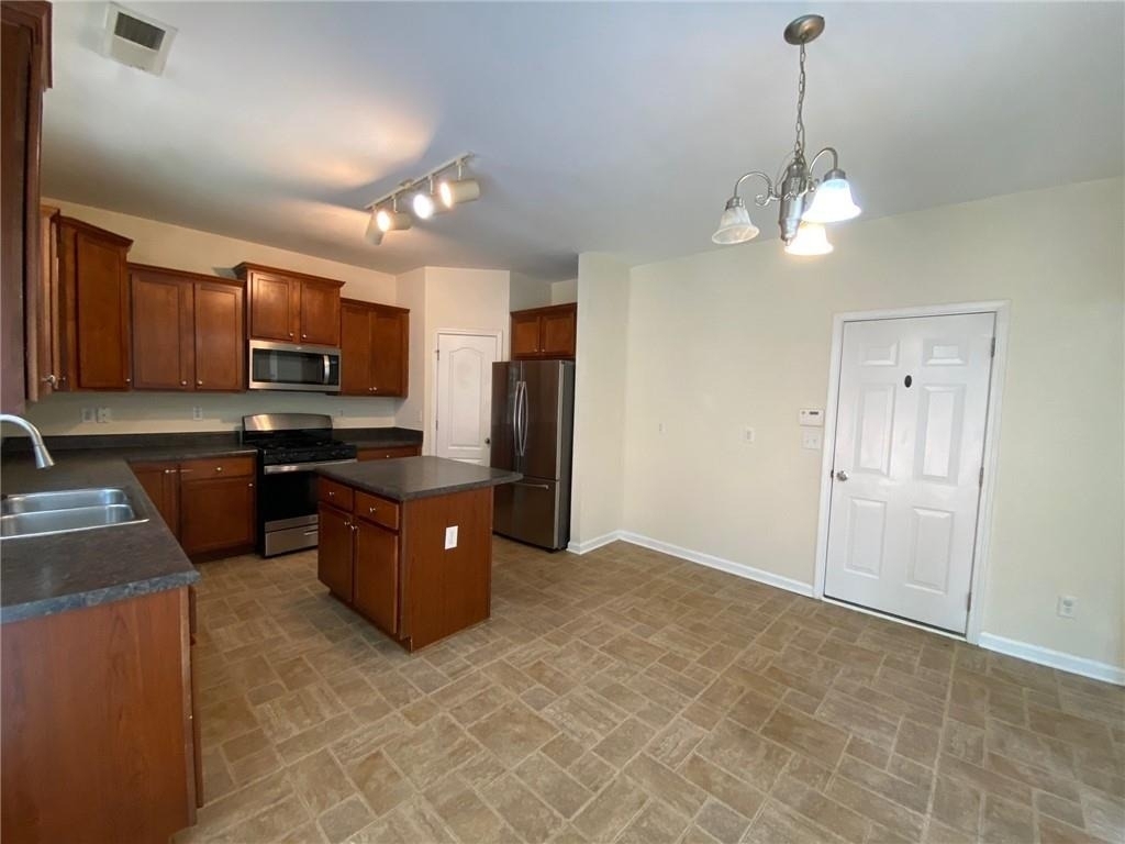 2146 Peach Shoals Circle - Photo 18