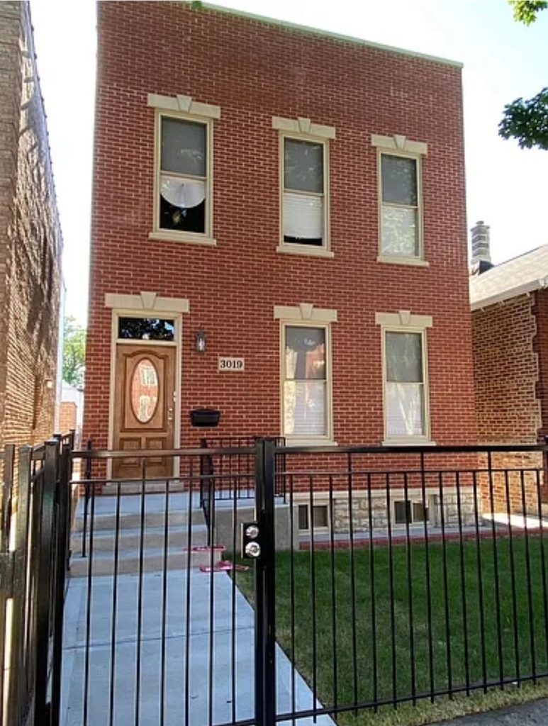 3019 S Normal Avenue - Photo 0