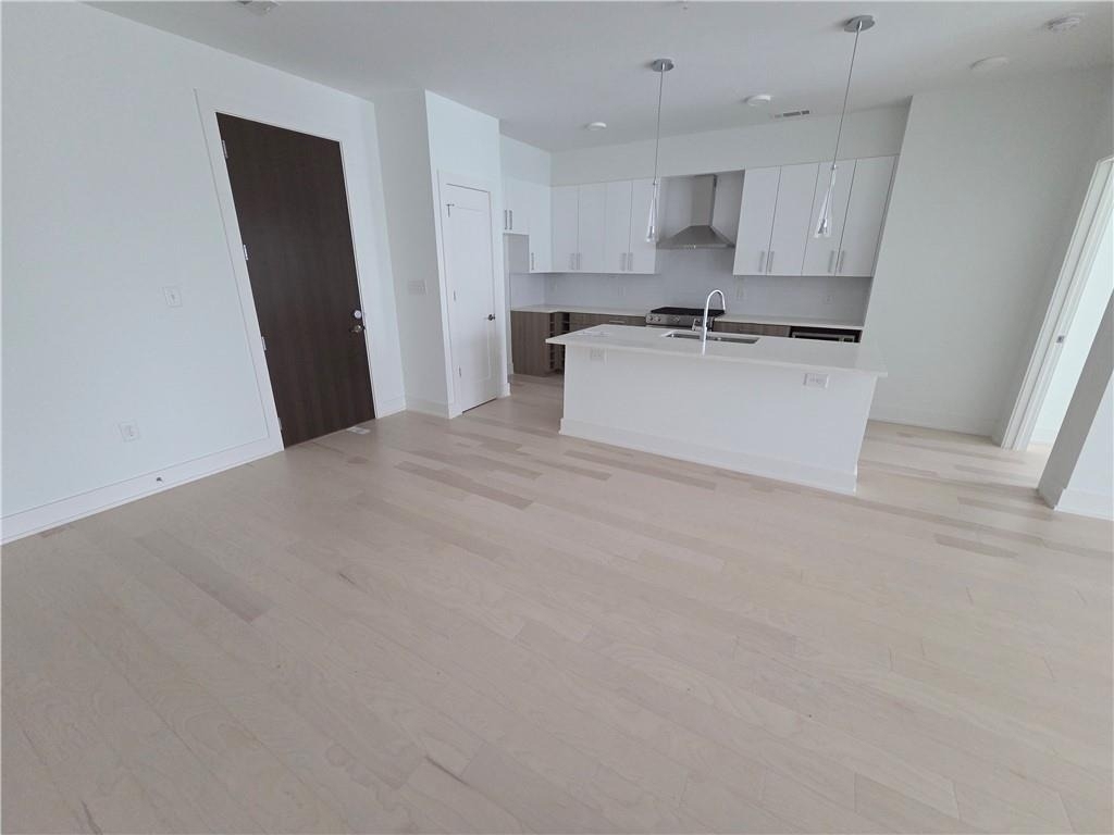 775 Juniper Street Ne - Photo 1
