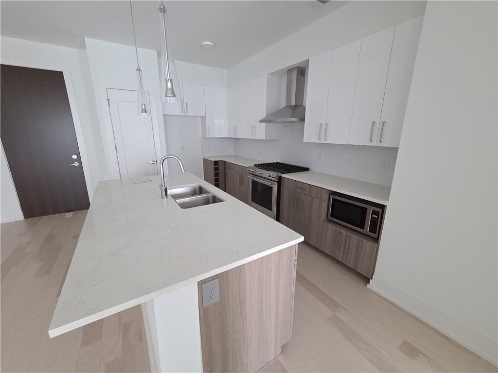 775 Juniper Street Ne - Photo 2