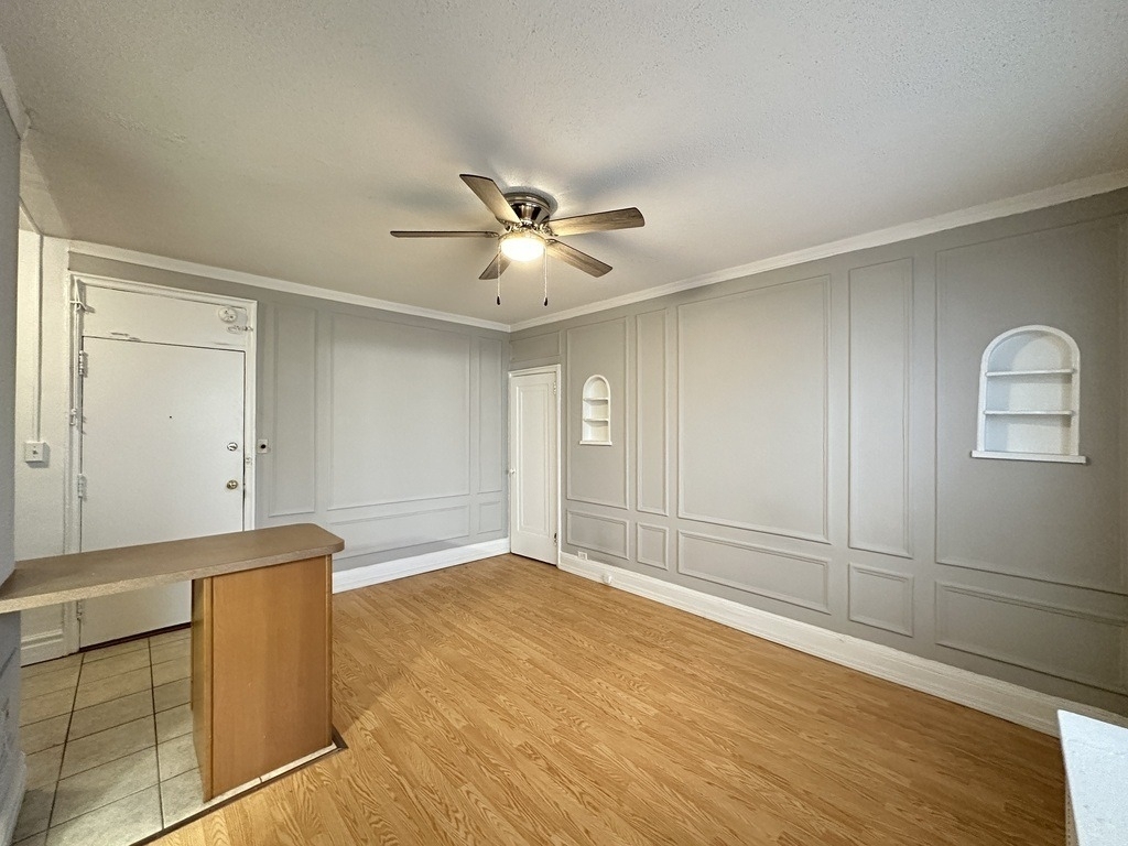 434 W Wellington Avenue - Photo 12