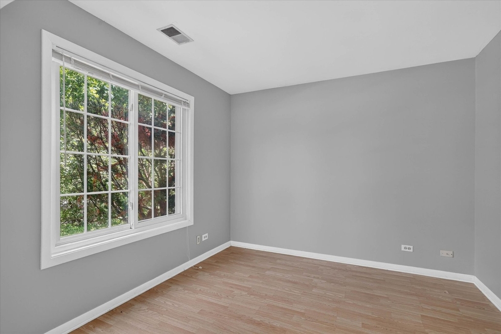901 Ashford Lane - Photo 6