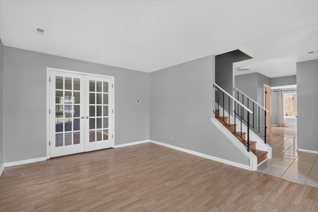 901 Ashford Lane - Photo 8
