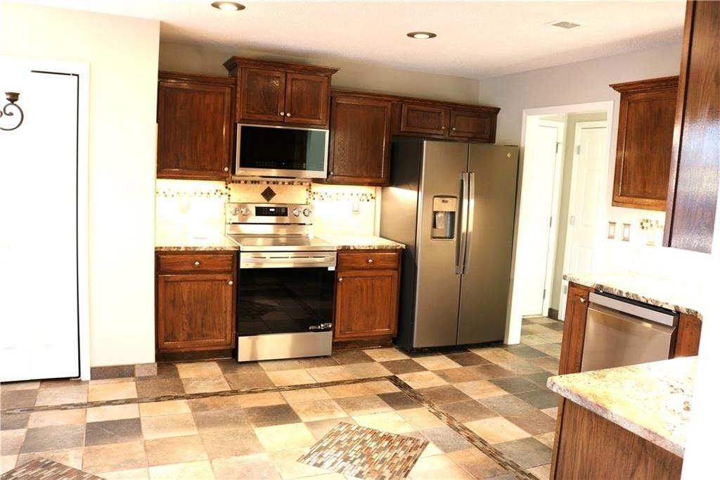 954 Downing Drive - Photo 10
