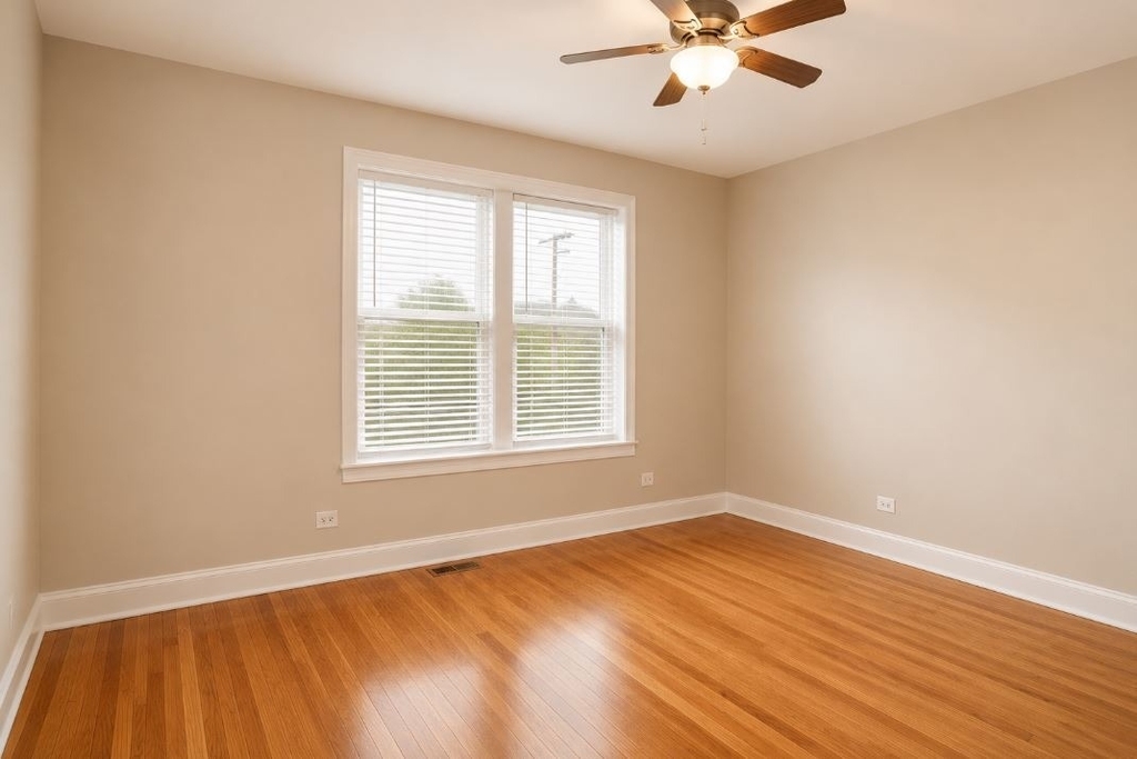 3221 W Division Street - Photo 7