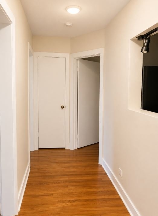 3221 W Division Street - Photo 11