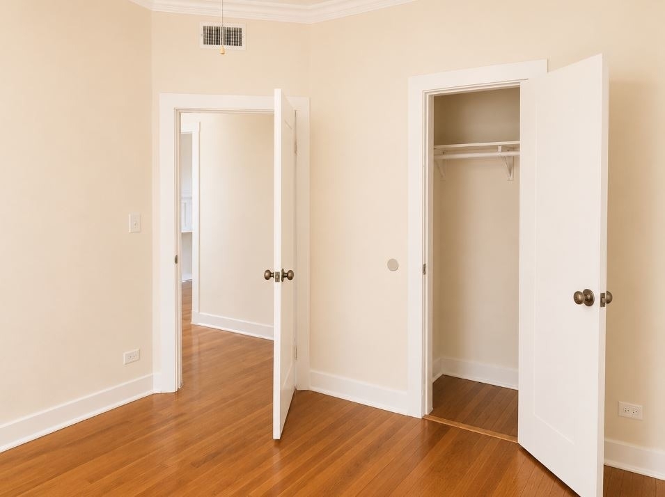 3221 W Division Street - Photo 10