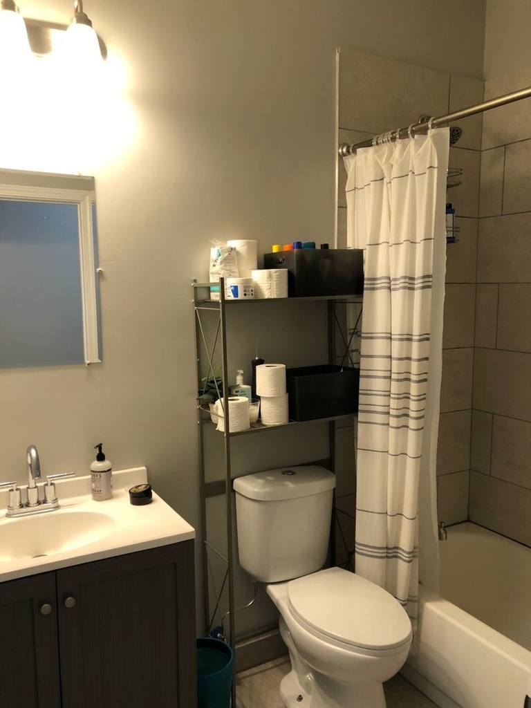 2501 N Southport Avenue - Photo 7