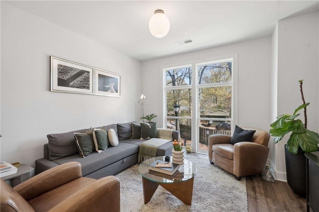 1350 May Avenue Se - Photo 20